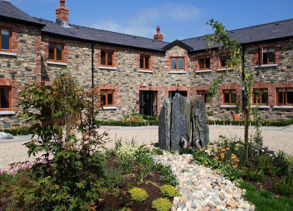 Decoy Country Cottages Navan Dış mekan fotoğraf
